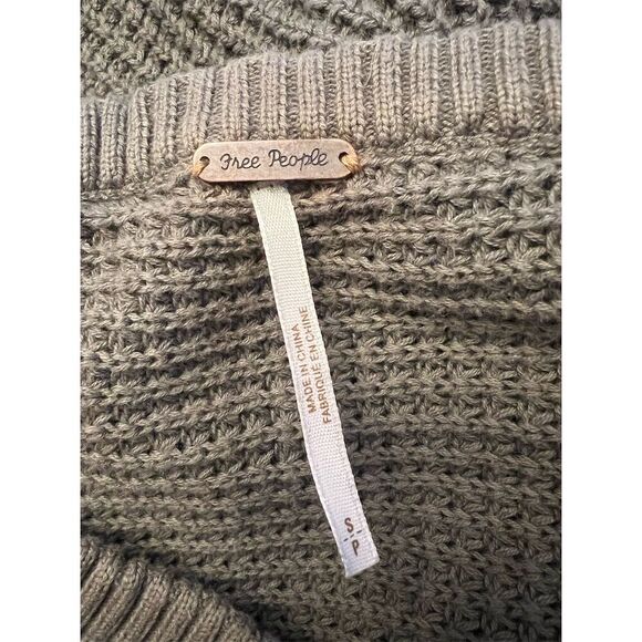 Free People Women’s Moonshine Cold Shoulder Thermal Waffle Knit Sweater Green S - Picture 5 of 6